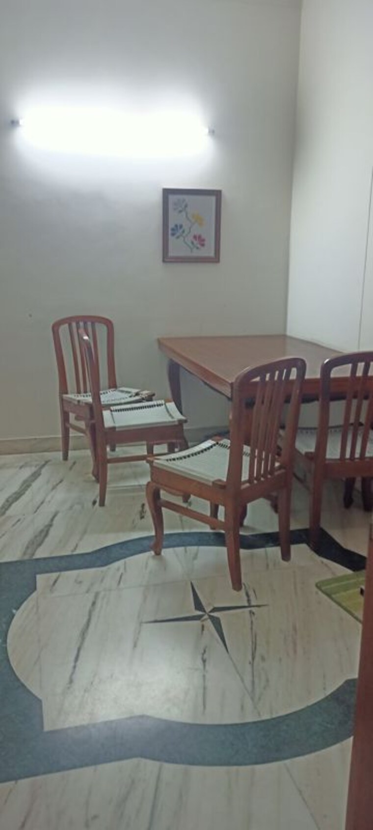 Dinning Area, dlf-city-phase-iv 2 Bedroom 270 Sq.Ft. Builder Floor In Dlf Phase iv Gurgaon 10257817