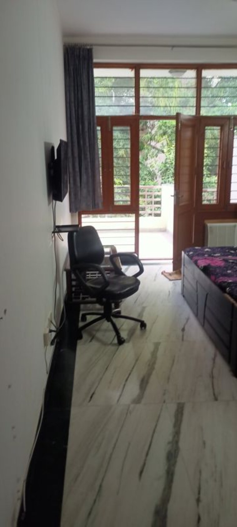 Team Area, dlf-city-phase-iv 2 Bedroom 270 Sq.Ft. Builder Floor In Dlf Phase iv Gurgaon 10257817