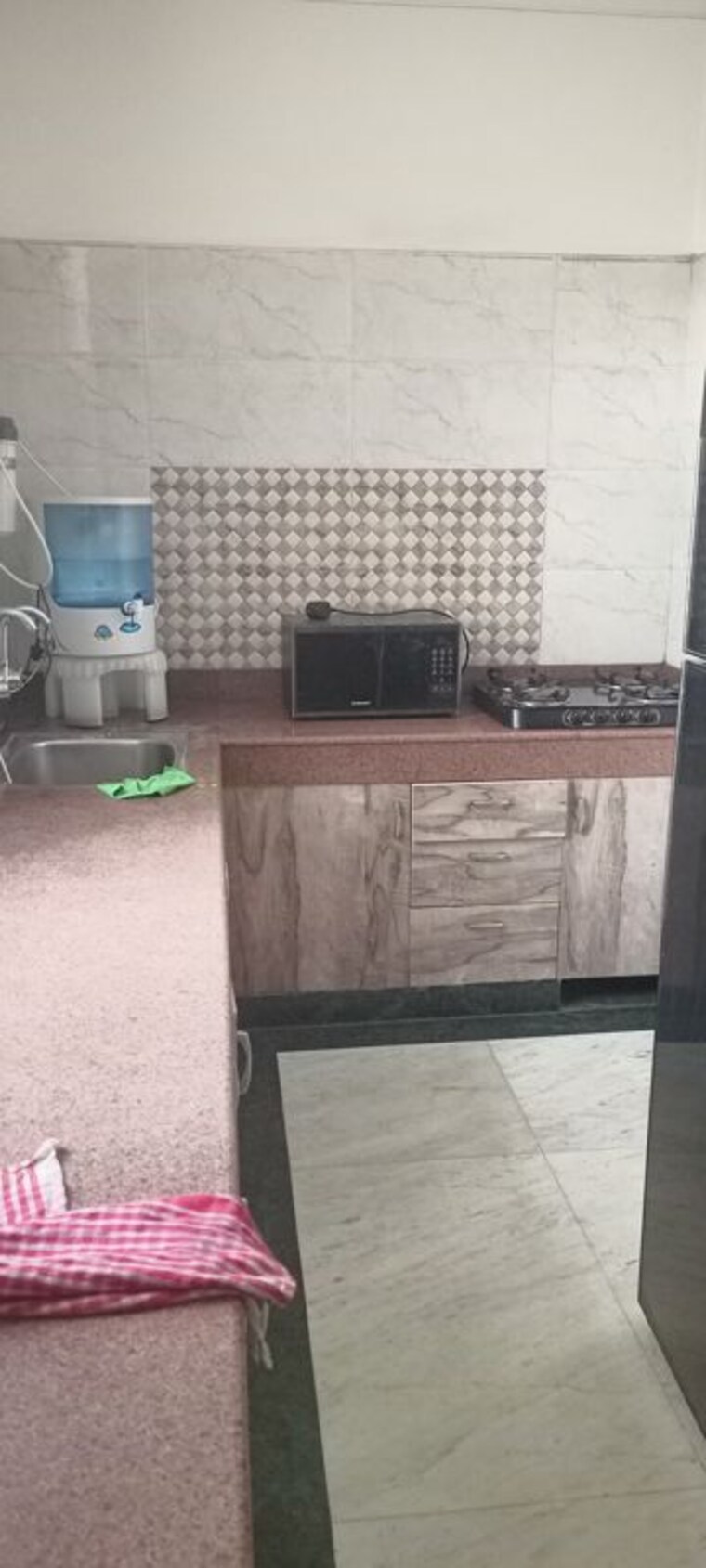 Kitchen, dlf-city-phase-iv 2 Bedroom 270 Sq.Ft. Builder Floor In Dlf Phase iv Gurgaon 10257817