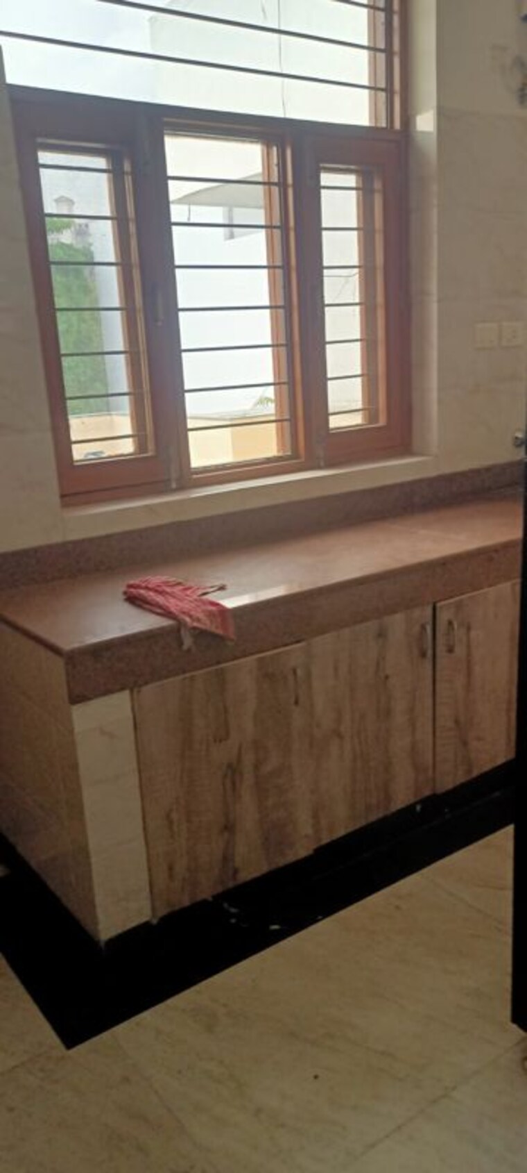 Kitchen, dlf-city-phase-iv 2 Bedroom 270 Sq.Ft. Builder Floor In Dlf Phase iv Gurgaon 10257817