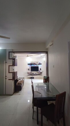 2 BHK Apartment For Rent in Laxmi Vridavan