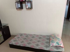 Bedroom in 2.5 BHK Apartment at Sai Orchards Apartment, Pimple Saudagar – for Rent