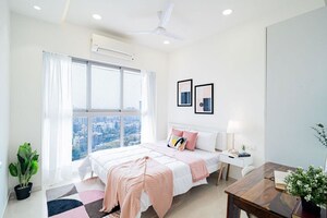 Bedroom in 2 BHK Apartment at Goregaon West – for Sale