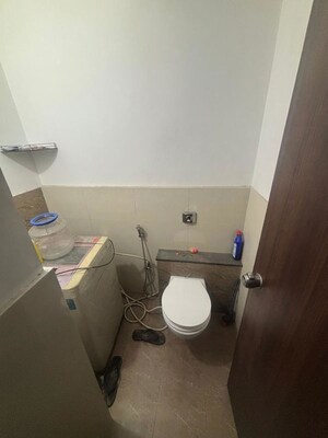 Bathroom in 2 BHK Apartment at Link Road – for Rent