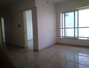 Room in 3 BHK Apartment at Kalpataru Crest, Bhandup West – for Sale