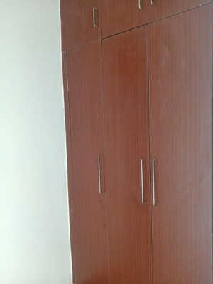 Furnished Amenities in 4 BHK Apartment at Saya Zion, Sector 4 Greater Noida – for Rent