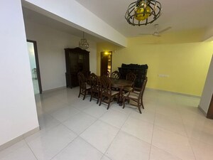 Parking in 3 BHK Apartment at Richmond Town – for Rent