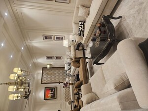 Team Area in 4 BHK Builder Floor at Yojna Vihar – for Sale