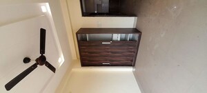 Room in 3 BHK Apartment at Amlidih – for Rent