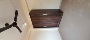 Room in 3 BHK Apartment at Amlidih – for Rent