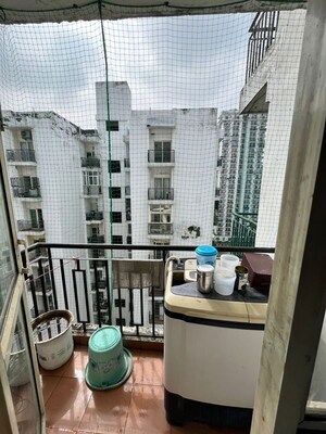 Team Area in 2 BHK Apartment at Maxblis White House, Sector 75 – for Rent