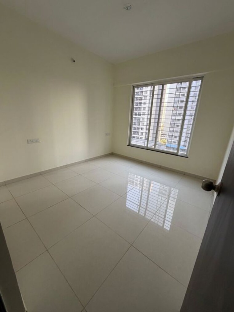 Room, kolte-patil-life-republic-16th-avenue-arezo 1 Bedroom 450 Sq.Ft. Apartment In Hinjewadi Pune 10258000