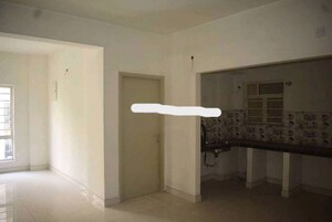 Room in 3 BHK Apartment at Kolkatta Gpo – for Sale