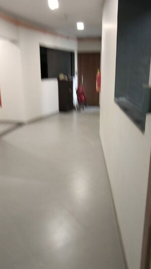 Room in 2 BHK Apartment at Piramal  Vaikunth Cluster 4, Balkum Pada – for Rent