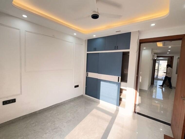 Kitchen, sector 46 3 Bedroom 200 Sq.Yd. Builder Floor In Sector 46 Gurgaon 10258278