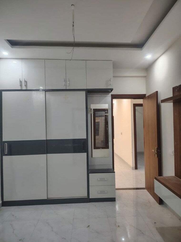 Room, pir machalla 3 Bedroom 1300 Sq.Ft. Builder Floor In Pir Machalla Zirakpur 10258318