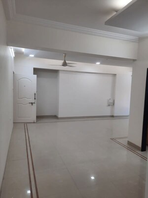 Living Room in 3 BHK Apartment at Shree Niketan Annexe, Chembur – for Rent