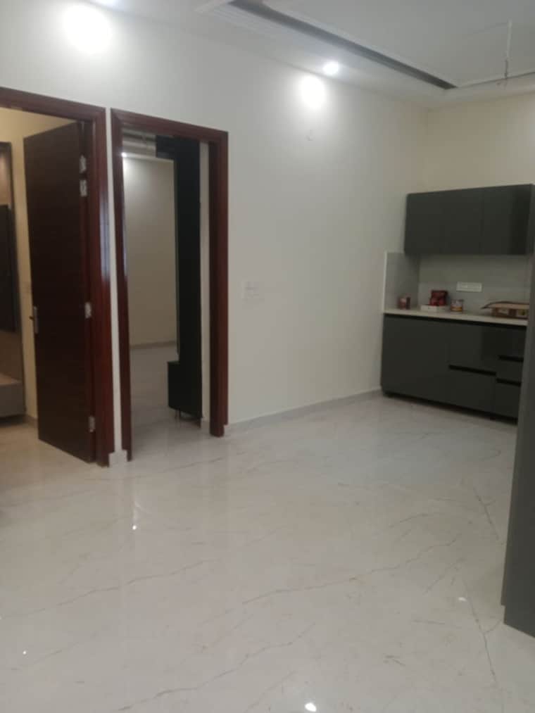 Room, prem-satyam-swastik-apartment 4 Bedroom 150 Sq.Yd. Independent House In Patiala Road Zirakpur 10258238