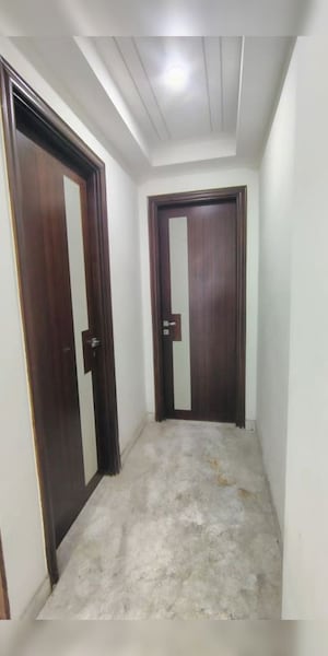 Room in 3 BHK Builder Floor at Rohini Sector 16 – for Sale