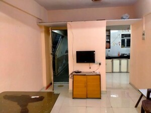  2 BHK Apartment at Goregaon West – for Rent