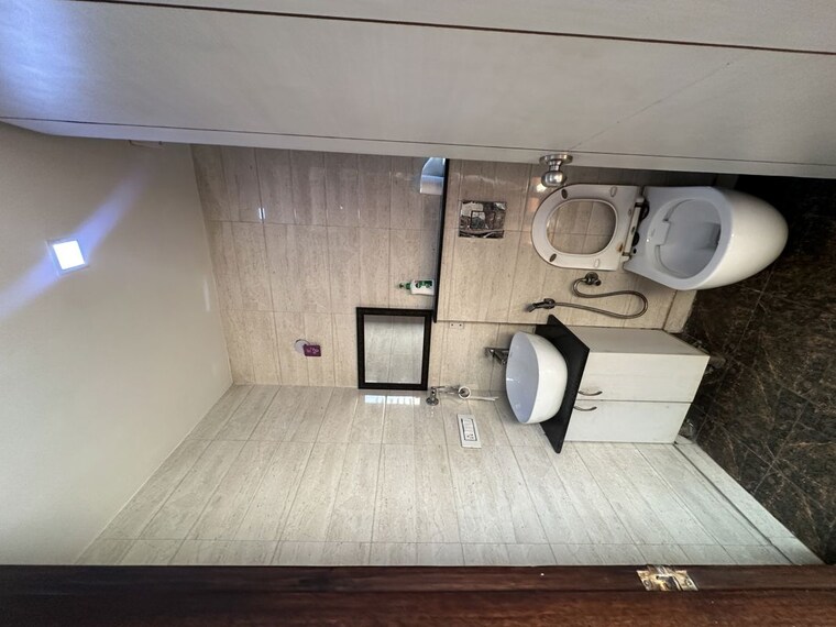 Bathroom, sector 11 dwarka Commercial Office Space 250 Sq.Ft. In Sector 11 Dwarka Delhi 10258350
