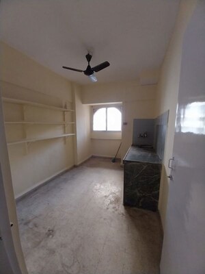 Bathroom in 2 BHK Apartment at Andheri Green Field Towers, Jogeshwari East – for Rent