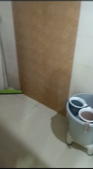 Room in 2 BHK Apartment at Sumangal CHS Sion, Sion – for Rent