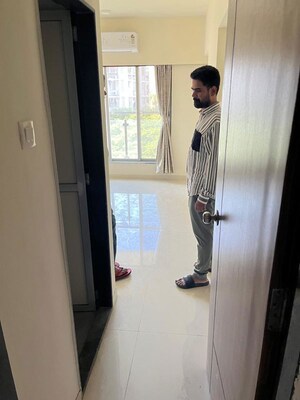 Bedroom in 3 BHK Apartment at Chirag Vijayi Jwala, Goregaon West – for Rent