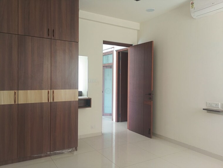 Room, prestige-tranquil 3 Bedroom 2000 Sq.Ft. Apartment In Kokapet Hyderabad 10258390