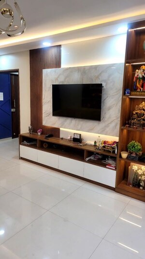 Furnished Amenities in 2 BHK Apartment at Ameya Eastern Heights CHS, Chunabhatti – for Rent