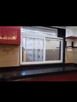 Kitchen in 1.5 BHK Apartment at Shree CHS Matunga, Matunga East – for Rent