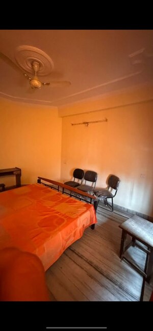 Bedroom in 4 BHK Apartment at Sector 51 – for Sale