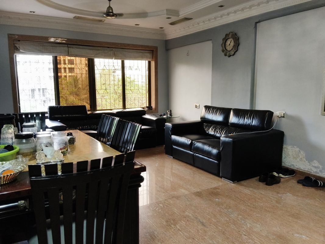 2 BHK 1000 Sq.Ft. Apartment in Golden Square