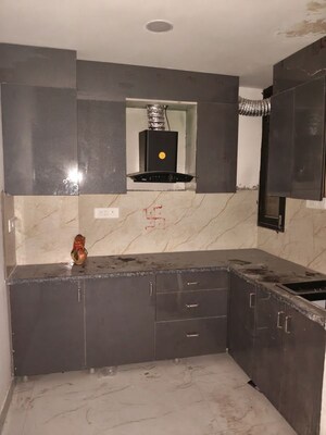Kitchen in 3 BHK Builder Floor at Sector 73 – for Rent