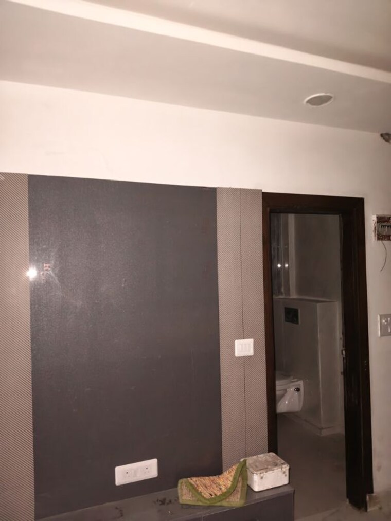 undefined, sector 73 3 Bedroom 1550 Sq.Ft. Builder Floor In Sector 73 Noida 10258784