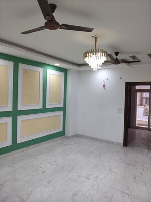 3 BHK Builder Floor For Rent in Sector 73