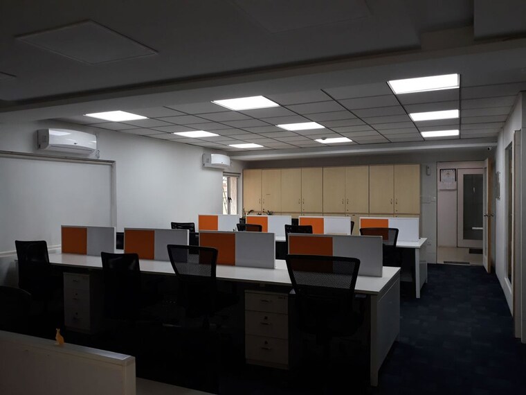 undefined, race course road Commercial Office Space 1800 Sq.Ft. In Race Course Road Indore 10258686