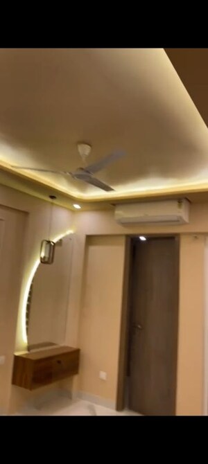 Furnished Amenities in 3.5 BHK Apartment at M3M Soulitude, Sector 89 – for Rent