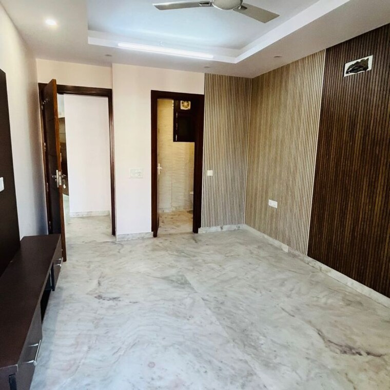 Room, south extension i 3 Bedroom 1800 Sq.Ft. Builder Floor In South Extension I Delhi 10258826