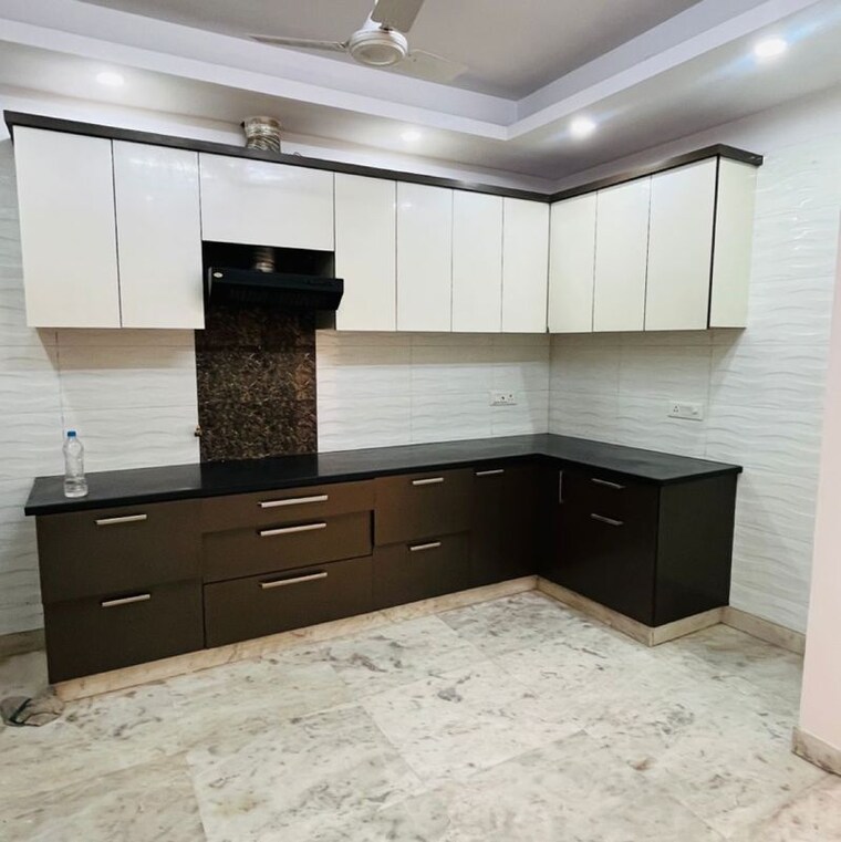 Kitchen, south extension i 3 Bedroom 1800 Sq.Ft. Builder Floor In South Extension I Delhi 10258826