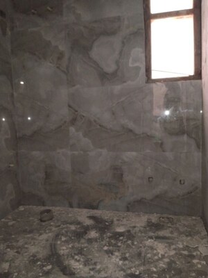 Bathroom in 1.5 BHK Apartment at Malviya Nagar – for Sale