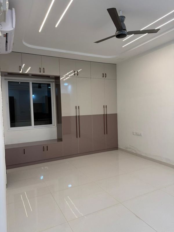 3 BHK + Servant Room,Store Room Apartment For Rent in Sri Aditya Athena