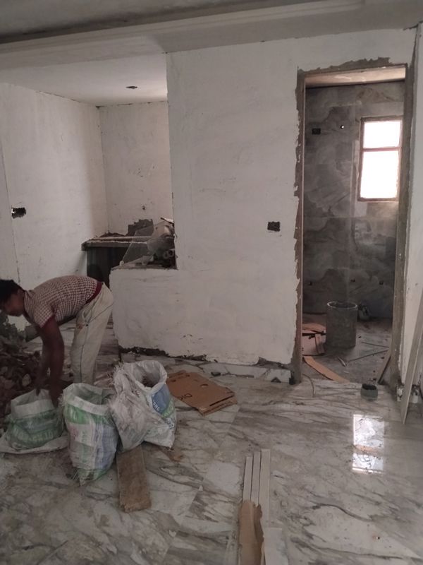 1.5 BHK + Extra Room Apartment For Sale in Malviya Nagar