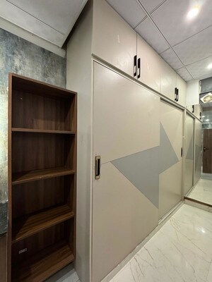 Furnished Amenities in 4 BHK Villa at Arjun Nagar – for Sale