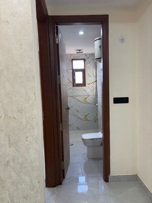 Building Lobby in 1 BHK Apartment at Palm Residency Chhatarpur, Chattarpur – for Rent