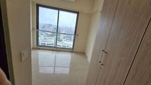 Room in 2 BHK Apartment at Kalpataru Magnus, Bandra East – for Rent