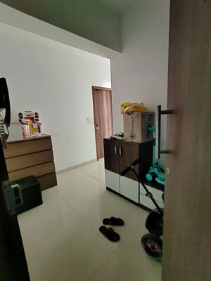 Team Area in 3.5 BHK Apartment at Satyam Springs, Deonar – for Rent