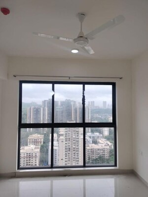 Room in 2 BHK Apartment at Lodha Woods, Kandivali East – for Rent
