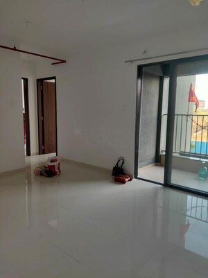 Room in 2 BHK Apartment at Manav La Centra, Tathawade – for Rent