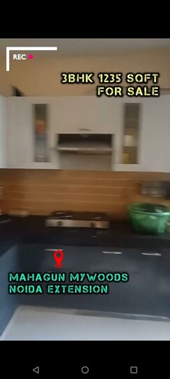 Apartment For Sale in Mahagun My Woods